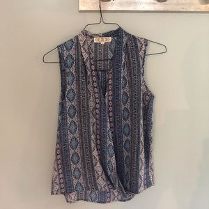 Sleeveless blouse
